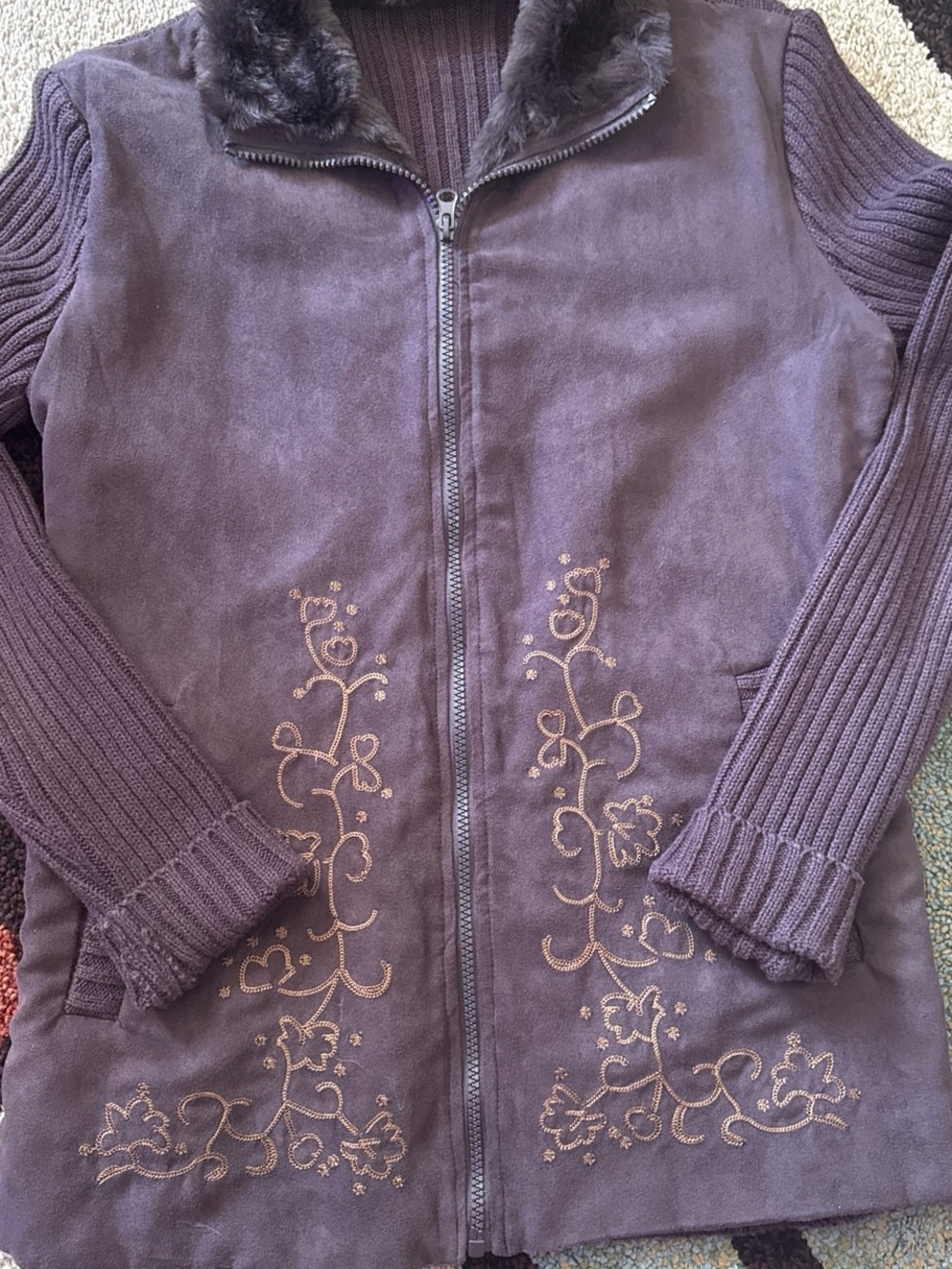 Women's Purple Embroidered Faux-Suede Jacket with Knit Sleeves Vintage